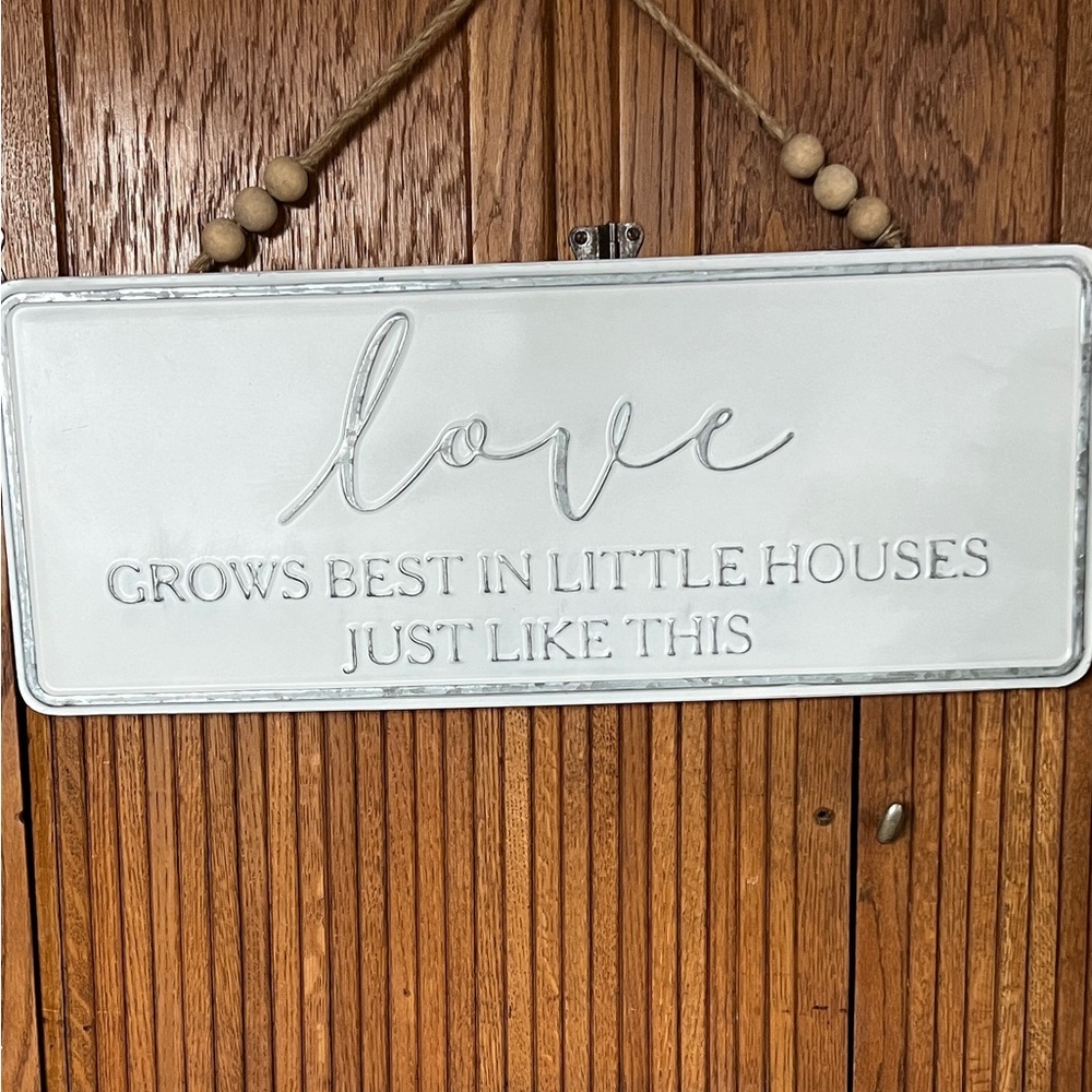 Farmhouse Metal Sign